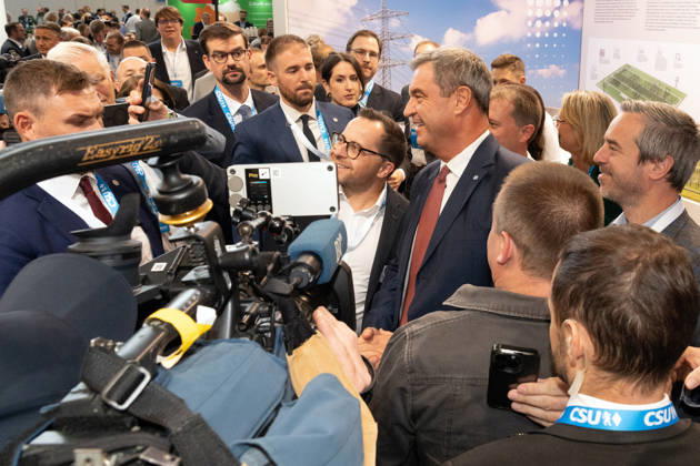 Markus Söder, Minister-President of Bavaria, surrounded by media representatives, fans, and security personnel, upon his arrival at the CSU Party Convention, Messe München, October 23, 2026, Germany, Munich, October 23, 2026, Markus Söder, Minister-President of Bavaria, upon arrival, surrounded by medi