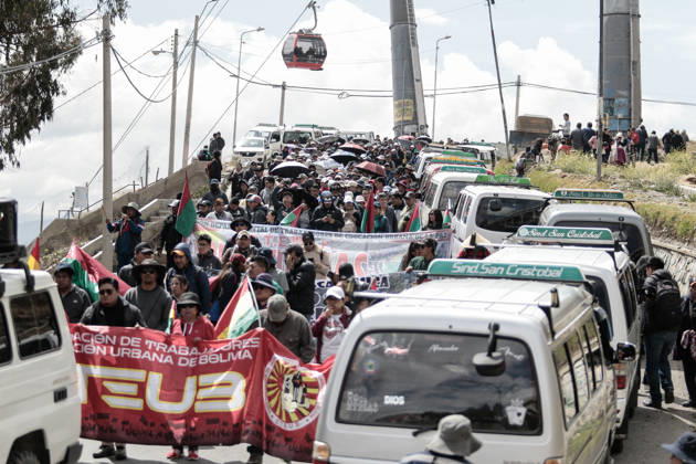 Bolivian teachers march amid the state of emergency in Bolivia LA PAZ, BOLIVIA - OCTOBER 23: Thousands of teachers descend upon the city of La Paz in a protest march against the government, amid a state of emergency in La Paz, Bolivia, on October 23, 2026. The Urban Teachers Union is holding a 24-hour nationwide strike this Friday to press a series of demands upon the national government. In La Paz, Cochabamba, Chuquisaca, and Santa Cruz, teachers are staging marches and protests, despite the state of emergency currently in effect in the country. Jorge Mateo Romay Salinas Anadolu La paz Bolivia. Editorial use only. Please get in touch for any other usage.  Copyright: x2026xAnadoluxJorgexMateoxRomayxSalinasx