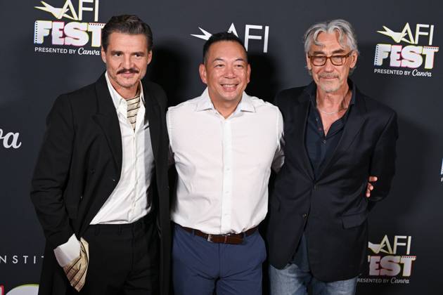 Pedro Pascal, Guest, Tony Gilroy at arrivals for BEHEMOTH! Premiere at AFI FEST presented by Canva, TCL Chinese Theatre, Hollywood, CA, October 23, 2026. Photo By: Michael Mattes Everett Collection BEHEMOTH! Premiere at AFI FEST presented by Canva PUBLICATIONXNOTxINxCANxCHNxFRAxITAxJPNxNORxPOLxRUSxESPxUKxUSA