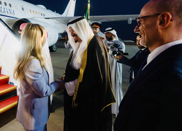 October 23, 2026, Kuwait City, Rome, Kuwait: Prime Minister Giorgia Meloni arrives for her meeting with the Emir of Kuwait, Sheikh Misha al Al-Ahmad Al-Jaber Al-Sabah, in Kuwait City. October 23, 2026 Kuwait City Kuwait  - ZUMAa289 20261023_zia_a289_538 Copyright: xUfficioxStampax xAgfx