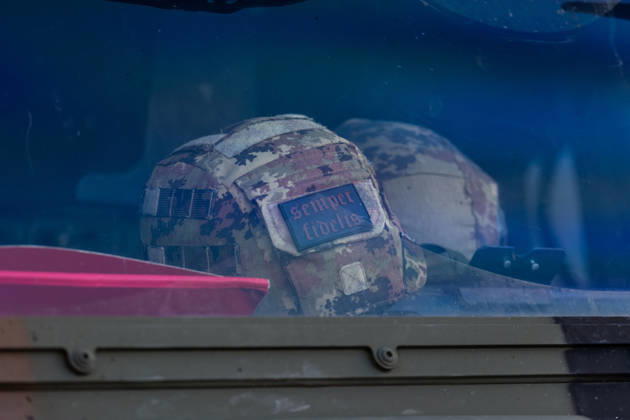 500 Italian soldiers deployed in Milan ahead of protest MILAN, ITALY – OCTOBER 24: A helmet belonging to one of the 500 soldiers from the Folgore Parachute Brigade, an elite unit of the Italian Army, deployed to patrol the city on the day an illegal demonstration against the high cost of living was called in Milan, Italy, on October 23, 2026. This measure follows the devastation and looting that took place in Milan the previous weekend during similar protests against the high cost of living. Andrea Carrubba Anadolu Milan Italy. Editorial use only. Please get in touch for any other usage.  Copyright: x2026xAnadoluxAndreaxCarrubbax