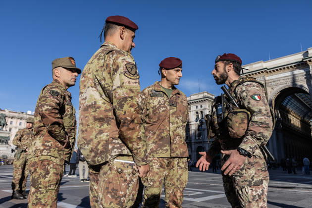 500 Italian soldiers deployed in Milan ahead of protest MILAN, ITALY – OCTOBER 24: 500 soldiers from the Folgore Parachute Brigade, one of the Italian Army’s elite units, have been deployed to patrol the city on the day an unauthorized demonstration against the high cost of living is set to take place in Milan, Italy, on October 23, 2026. This measure follows the destruction and looting that occurred in Milan the previous weekend during similar protests against the rising cost of living. Andrea Carrubba Anadolu Milan Italy. Editorial use only. Please get in touch for any other usage.  Copyright: x2026xAnadoluxAndreaxCarrubbax