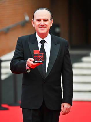 IPA90113814 - Rome, 2026 Film Festival - Evening 12. Red Carpet: LARA AWARD. Pictured: Alma Paolo Pierobon  Copyright: xMaurizioxD Avanzox xPoolxRomaxFilmxFestx2026x IPA90113814