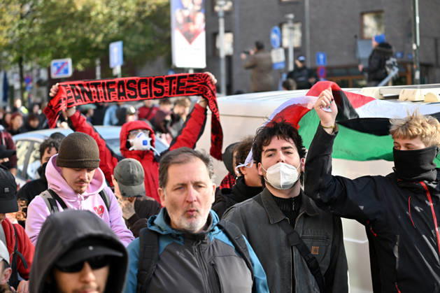 Protesters gather in Brussels to demonstrate against federal government policies BRUSSELS, BELGIUM - OCTOBER 24: Protesters gather at Albertine Square in Brussels, Belgium, on October 24, 2026, following calls from various civil society organizations, trade unions, and student groups to voice opposition to the federal government s economic policies, rising living costs, and proposed budget cuts to social welfare programs. The protest ended after police intervention. Dursun Aydemir Anadolu Brussels Belgium. Editorial use only. Please get in touch for any other usage.  Copyright: x2026xAnadoluxDursunxAydemirx