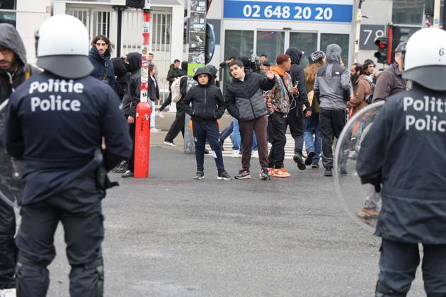 Riot police pictured at protests in Brussels for purchasing power, healthcare, and education, on Saturday 24 October 2026.  NICOLASxMAETERLINCK 190869599