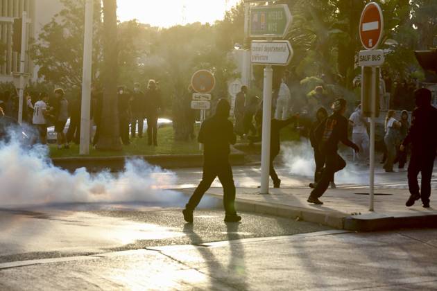 PROTESTS ON OCTOBER 24 PHOTOPQR NICE MATIN BOUTRIA LUC 10 24 2026 Photo by Boutria Luc, Nice Matin, Var Matin: PROTEST IN DOWNTOWN TOULON—TEAR GAS AND POLICE CHARGESVARD DE STRASBOURG, France, Oct. 24, 2026 Another day of protests this Saturday, and amid fears of renewed violence and looting, restrictions on freedom of movement and assembly have multiplied, drawing sharp criticism from civil liberties groups France  Copyright: xPHOTOPQR NICExMATIN MAXPPPxBOUTRIAxLUCx 20261024NIM8280 20261024NIM8280