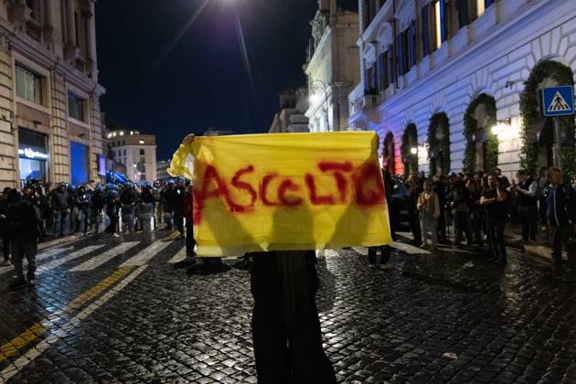 IPA90124685 - Protest Against Rising Living Costs: Rome, October 24, 2026 March Organized by the October 17 Movement  Copyright: xMatteoxNardonex xMatteoxNardonex IPA90124685