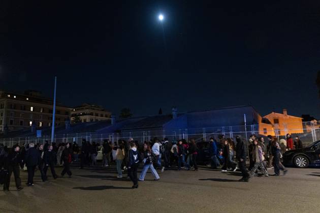 IPA90124720 - Protest Against Rising Living Costs: Rome, October 24, 2026 March Organized by the October 17 Movement  Copyright: xMatteoxNardonex xMatteoxNardonex IPA90124720