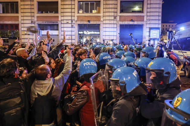 Demonstration against the Italian government in Rome ROME, ITALY, OCTOBER 24: Italian anti-riot police officers face demonstrators during a protest against the Italian government in Rome, Italy, on October 24, 2026. Riccardo De Luca Anadolu Rome Italy. Editorial use only. Please get in touch for any other usage.  Copyright: x2026xAnadoluxRiccardoxDexLucax