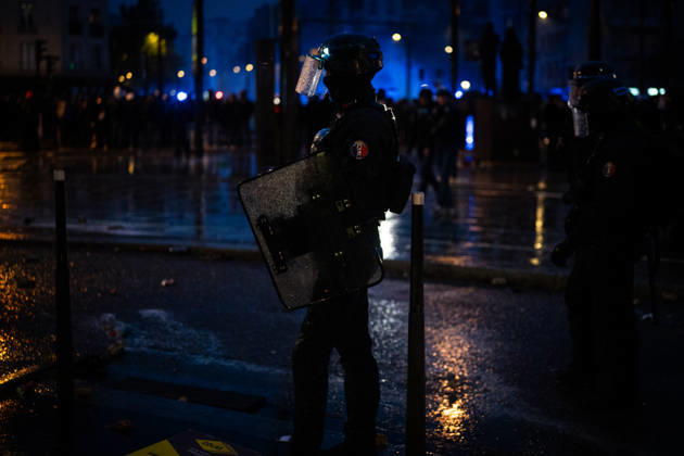 Demonstrators clash with police near Porte de Vincennes amid ongoing protests in Paris PARIS, FRANCE - OCTOBER 24: Demonstrators clash with police near Porte de vincennes during a demonstration amid ongoing social and political tensions in Paris, France, on October 24, 2026. Police use tear gas and high pressure water to disperse the crowd. Rachelle Papillon-Amblard Anadolu Paris France. Editorial use only. Please get in touch for any other usage.  Copyright: x2026xAnadoluxRachellexPapillon-Amblardx