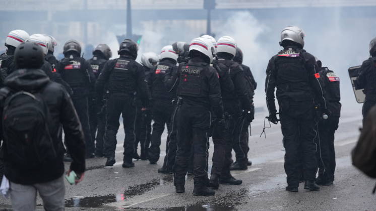 A demonstration against government policy wad held in Paris, France, on October 24, 2026. Protests follow last weekend s demonstrations, which were marked by violent clashes and widespread damage. (CTKxPhoto PavelxNemecek) CTKPhotoF202610240027801  CTKPhotoF202610240027801