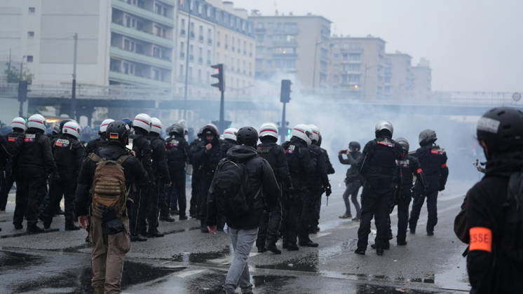 A demonstration against government policy wad held in Paris, France, on October 24, 2026. Protests follow last weekend s demonstrations, which were marked by violent clashes and widespread damage. (CTKxPhoto PavelxNemecek) CTKPhotoF202610240028601  CTKPhotoF202610240028601