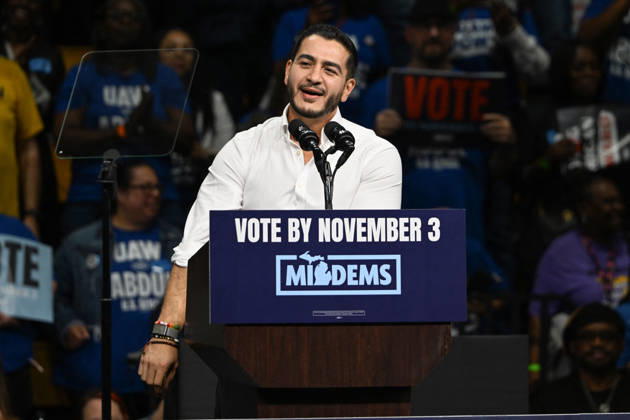 MI: Democrats Campaign in Detroit, Michigan Abdul El-Sayed, Democratic Nominee for United States Senate from Michigan, speaks at a Democratic candidates rally at Cass Technical High School in Detroit, Michigan, USA on Saturday, October 24, 2026. Winning US Senate and US House races in the swing state of Michigan is central to Democratic hopes to wrest power in both chambers of the US Congress from the Republicans. Photo by Kyle Mazza CNP ABACAPRESS.COM Detroit Michigan United States  Copyright: xCNP ABACAx