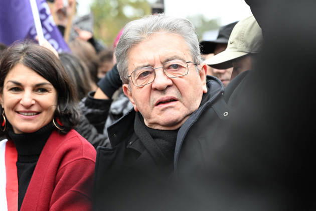 Politics At Yellow Vests Protest Act II - Paris French leftist party La France Insoumise (LFI) candidate in France s 2027 Presidential election Jean-Luc Melenchon and French leftist party La France Insoumise (LFI) group MP Manuel Bompard during a demonstration in favor of purchasing power, the protection of public services, and fiscal and social justice, as part of a nationwide call for mobilisation bringing together former members of the Yellow Vest movement, labor unions, high school and university students. in Paris on October 24, 2026 Photo Ait Adjedjou Karim ABACAPRESS.COM Paris France  Copyright: xAitxAdjedjouxKarim ABACAx