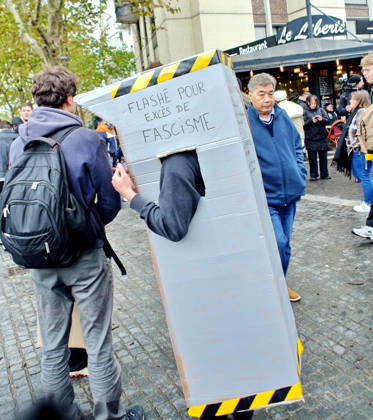 Yellow Vests Protest Act II - Paris Demonstration in favor of purchasing power, the protection of public services, and fiscal and social justice, as part of a nationwide call for mobilisation bringing together former members of the Yellow Vest movement, labor unions, high school and university students. in Paris on October 24, 2026. Photo by Karim Ait Adjedjou ABACAPRESS.COM Paris France  Copyright: xAitxAdjedjouxKarim ABACAx