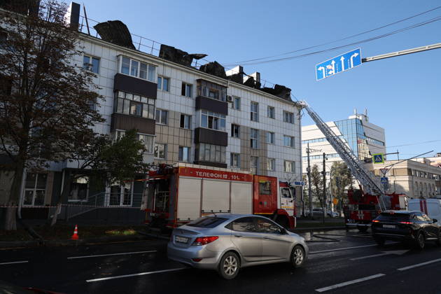 Russia, Ukraine report casualties in overnight strikes BELGOROD, RUSSIA - OCTOBER 25: Damage is seen following a Ukrainian drone attack in Belgorod, Russia, on October 25, 2026. Emergency teams inspect the affected area and assess the damage following the attack. Stringer Anadolu Belgorod Russia. Editorial use only. Please get in touch for any other usage.  Copyright: x2026xAnadoluxStringerx