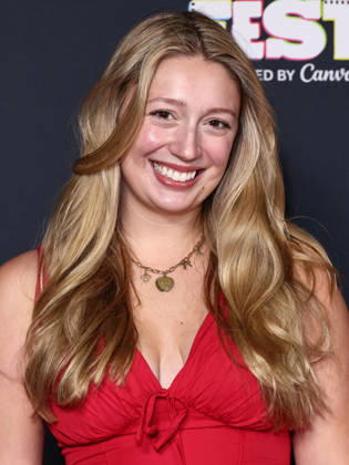 2026 AFI Fest - Special Screening Of Independent Film Company s Tangles HOLLYWOOD, LOS ANGELES, CALIFORNIA, USA - OCTOBER 24: Lucy Sartor arrives at the 2026 AFI (American Film Institute) Fest Presented By Canva - Special Screening Of Independent Film Company s Tangles held at TCL Chinese 6 Theatres at Ovation Hollywood on October 24, 2026 in Hollywood, Los Angeles, California, United States. Hollywood TCL Chinese 6 Theatres at Ovation Hollywood California United States Copyright: xXavierxCollin ImagexPressxAgencyx