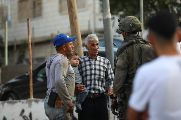 Strict security measures enforced in Hebron s Deir Bahha neighborhood HEBRON, WEST BANK, PALESTINE - OCTOBER 25: Israeli soldiers enforce strict security measures and maintain a military blockade in the Deir Bahha neighborhood of Hebron, West Bank, Palestine on October 25, 2026. The wide-scale military operation entered its third day following an armed attack at an Israeli military checkpoint in the Farsh al-Hawa area at the city s northwestern entrance on October 23, with troops sealing off roads and patrolling residential areas where the two Palestinian suspects involved in the incident lived. Wisam Hashlamoun Anadolu Hebron West Bank. Editorial use only. Please get in touch for any other usage.  Copyright: x2026xAnadoluxWisamxHashlamounx