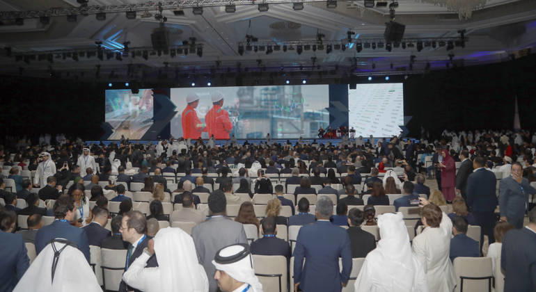 Doha Qatar World Investment Forum Delegates attend a plenary session in a crowded auditorium at the opening of the World Investment Forum in Doha, Qatar, on October 25, 2026. The ninth World Investment Forum, organized by UN Trade and Development (UNCTAD) and hosted by Qatar from October 25 to 27 under the theme Investing in the Future, brings together government officials, investors and business leaders to discuss international investment, sustainable development and economic resilience. Doha Baladiyat ad Dawhah Qatar Copyright: xSidhickxKannurx
