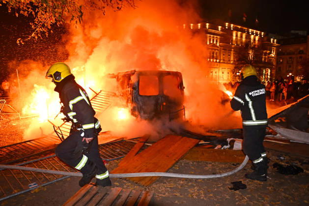 October 26, 2026, Belgrade, Belgrade, Serbia: Demonstrators set cars on fire at the former pro-VuÄÂiÄ¡ camp site in Belgrade, on the night of the Serbian elections on 25 October, 2026 Belgrade Serbia  - ZUMAa256 20261026_zip_a256_010 Copyright: xDanielxAlfoldix