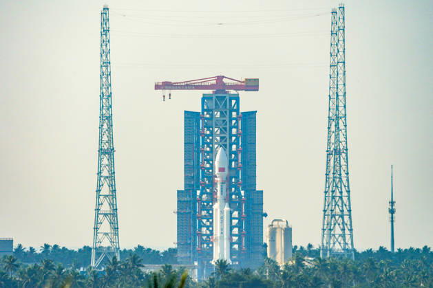 WENCHANG, CHINA - OCTOBER 25: A Long March 8A Y12 carrier rocket launches the Satellite Internet Low Orbit 28 group satellites into space at the Hainan Commercial Spaceport on October 25, 2026 in Wenchang, Hainan Province of China. The satellites successfully entered their predetermined orbit, marking the completion of the launch mission.  Copyright: xVCGx 111676918381
