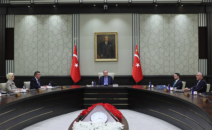 Turkish President Erdogan Chairs Presidential Cabinet Meeting in Ankara Turkish President Recep Tayyip Erdogan chairs a Presidential Cabinet meeting at the Presidential Complex in Ankara, Turkey, on October 26, 2026. Photo by Turkish presidency apaimages Istanbul Istanbul Turkey 261026_Turkey_TPO_00(5) Copyright: xapaimagesxTurkishxpresidencyx xapaimagesx