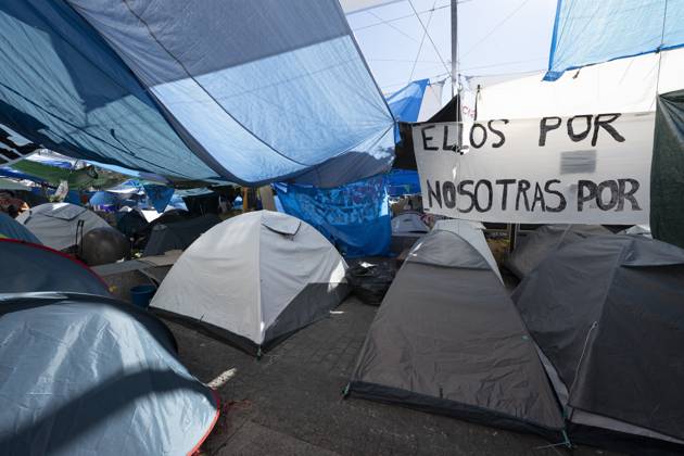 RECORD DATE NOT STATED Tent protest at Sol Square in Madrid marks its first monthl, Madrid, Spain – 26 Oct 2026 A view of the area where Spaniards continue a tent protest at Sol Square, launched on September 26 to call on the central and regional governments to find solutions to the country s housing crisis, as the protest marks its first month in Madrid, Spain Madrid Spain Copyright: xAtilanoxGarciax xSOPAxImagesx Atilano-Garcia-1461829