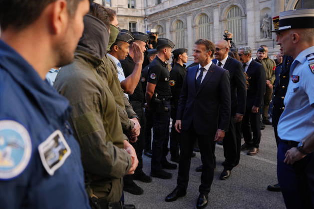 President Macron visits Marseille a Week After the Riots - France French President Emmanuel Macron meets with the police force in Marseille, France, Monday, October 26, 2026, during a visit to notice the return of republican order after the violence and looting that punctuated the citizen mobilization of October 17, 2026. Protests by high school students over learning conditions sparked a movement that has since spread nationwide, fuelled by broader anger over the rising cost of living. Photo by Aurelien Morissard Pool ABACAPRESS.COM Marseille France  Copyright: xMorissardxAurelien Pool ABACAx