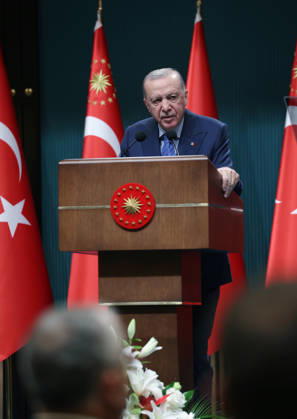 Turkish President Recep Tayyip Erdogan ANKARA, TURKIYE - OCTOBER 26: (----EDITORIAL USE ONLY - MANDATORY CREDIT - TURKISH PRESIDENCY MUSTAFA KAMACI HANDOUT - NO MARKETING NO ADVERTISING CAMPAIGNS - DISTRIBUTED AS A SERVICE TO CLIENTS----) Turkish President Recep Tayyip Erdogan delivers a statement to members of the press following the Presidential Cabinet Meeting held under his chairmanship at the Presidential Complex in Ankara, Turkiye on October 26, 2026. TUR Presidency Mustafa Kamaci Anadolu Ankara Turkey. Editorial use only. Please get in touch for any other usage.  Copyright: x2026xAnadoluxTURxPresidencyx xMustafaxKamacix