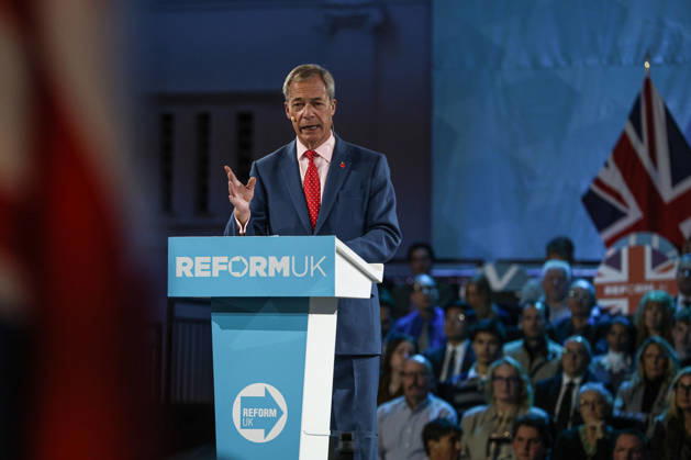 Reform UK leader Nigel Farage unveils party s economic rescue plan in London LONDON, UNITED KINGDOM - OCTOBER 26: Leader of Reform UK Nigel Farage unveils his party s economic rescue plan during a press conference held ahead of the government s budget announcement, at The Lindley Hall in London, United Kingdom on October 26, 2026. Zeynep Demir Anadolu London United Kingdom. Editorial use only. Please get in touch for any other usage.  Copyright: x2026xAnadoluxZeynepxDemirx