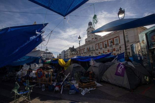 October 26, 2026, Madrid, Madrid, Spain: MADRID, SPAIN Ã¢â‚¬ OCTOBER 26, 2026: Madrid has reached one month of protests in La Puerta del Sol Square, where hundreds of activists fighting for the right to housing in Spain have been staying in tents set up on September 26 of this year. The protesters organized the occupation of the plaza in response to the eviction of Maricarmen Abascal, an 87-year-old woman who was removed from her home and later died at a hospital in Spain s capital. Madrid Spain  - ZUMAq101 20261026_zna_q101_114 Copyright: xC.xCarvajalx