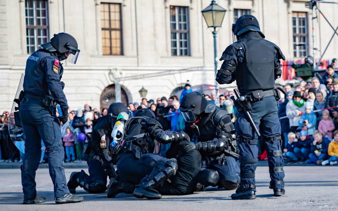 October 26, 2026 Official celebrations for Austria’s National Day 2026 Oath-taking ceremony during the official celebrations for National Day 2026 at Heldenplatz in Vienna, Austria The Prison Guard Special Operations Unit (JEG) during a demonstration in Vienna at Heldenplatz, Vienna, Austria