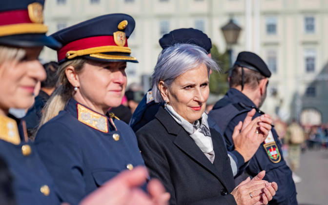 October 26, 2026 Official celebrations for Austria’s National Day 2026 Oath-taking ceremony during the official celebrations for National Day 2026 at Heldenplatz in Vienna, Austria. The photo shows Anna Sporrer of the SPÖ Federal Ministry of Justice during a demonstration by the Judicial Guard’s JEG task force in Vienna at Heldenplatz, Vienna, Austria.