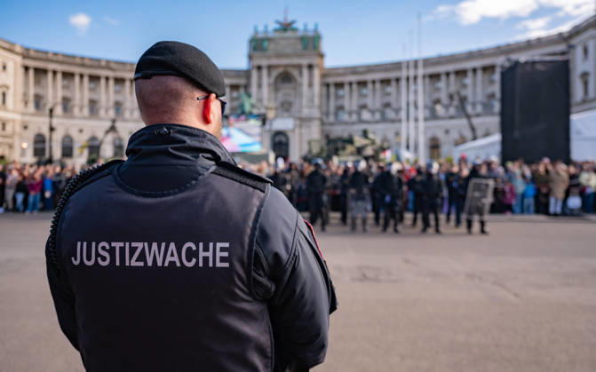 October 26, 2026 Official celebrations for Austria s National Day 2026 Oath-taking ceremony during the official celebrations for National Day 2026 at Heldenplatz in Vienna, Austria The Prison Guard Task Force (JEG) Vienna Heldenplatz Vienna Austria