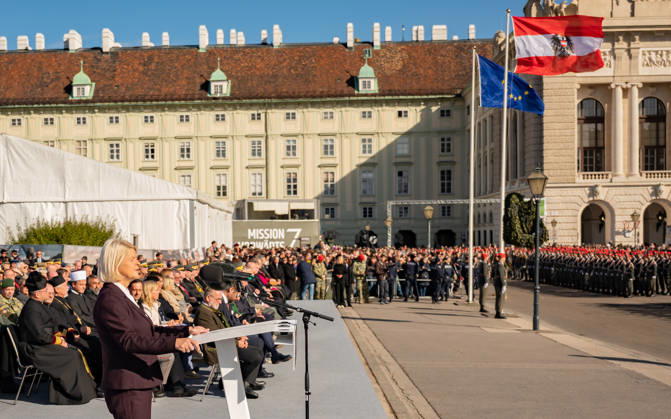 October 26, 2026 Official celebrations for Austria’s National Day 2026 Oath-taking ceremony during the official celebrations for National Day 2026 at Heldenplatz in Vienna, Austria. The photo shows ÖVP Federal Minister of Defense Klaudia Tanner in Vienna at Heldenplatz, Vienna, Austria