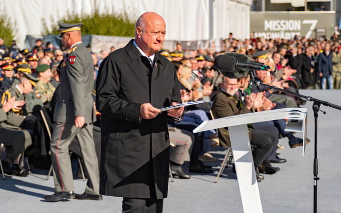October 26, 2026 Official celebrations for the 2026 Austrian National Day Oath-taking ceremony during the official celebrations for the 2026 National Day at Heldenplatz in Vienna, Austria. The photo shows ÖVP Federal Party Chairman and Federal Chancellor Christian Stocker in Vienna at Heldenplatz, Vienna, Austria