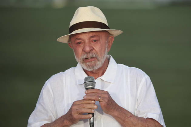 Supporters of Brazilian President Lula celebrate his 81st birthday in Brasilia BRASILIA, BRAZIL - OCTOBER 27: Brazilian President Luiz Inacio Lula da Silva, the Workers Party (PT) candidate who won the presidential runoff election on Sunday, celebrates his 81st birthday, in Brasilia, Brazil, October 27, 2026. Mateus Bonomi Anadolu Brasilia Brazil. Editorial use only. Please get in touch for any other usage.  Copyright: x2026xAnadoluxMateusxBonomix