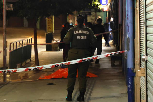 Valparaiso, October 27, 2026 Security guard at Mall Chino killed while trying to stop a robbery in Valparaiso Sebastian Cisternas Aton Chile, Valparaiso Chile Aton 1203369  Copyright: SEBASTIANxCISTERNAS xATONxCHILE