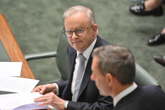 QUESTION TIME, Prime Minister Anthony Albanese and Treasurer Jim Chalmers during Question Time in the House of Representatives at Parliament House in Canberra, Wednesday, October 28, 2026. ( NO ARCHIVING CANBERRA AUSTRALIAN CAPITAL TERRITORY Australia  Copyright: xMICKxTSIKASx 20261028131039356558
