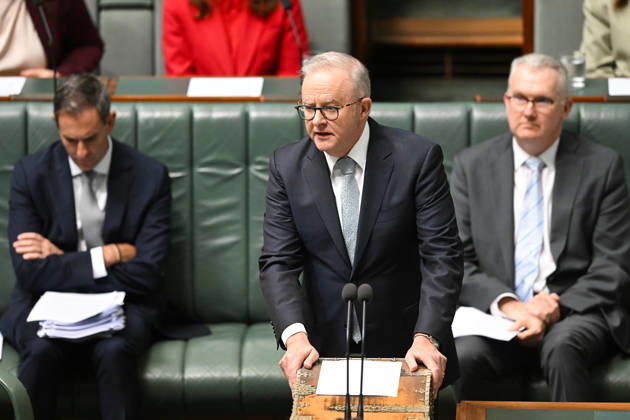 QUESTION TIME, Australian Prime Minister Anthony Albanese speaks during Question Time in the House of Representatives at Parliament House in Canberra, Monday, March 2, 2026. ( NO ARCHIVING CANBERRA AUSTRALIAN CAPITAL TERRITORY Australia  Copyright: xLUKASxCOCHx 20261028153044962194