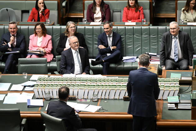 QUESTION TIME, Australian Prime Minister Anthony Albanese listens to the Manager of Opposition business Dan Tehan during Question Time in the House of Representatives at Parliament House in Canberra, Monday, March 2, 2026. ( NO ARCHIVING CANBERRA AUSTRALIAN CAPITAL TERRITORY Australia  Copyright: xLUKASxCOCHx 20261028192892130334