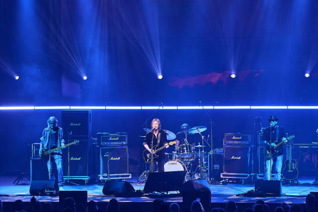 Chris Norman Band live at a concert on the Lifelines Tour at the Swiss Life Hall in Hanover, October 26, 2026 Foto:xU.xStammx xFuturexImagex norman_6015