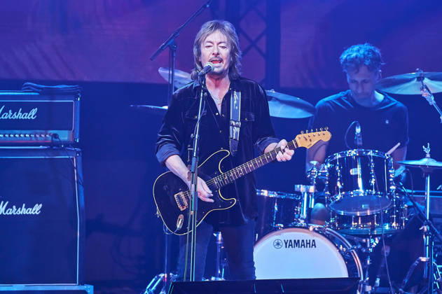 Chris Norman Band live at a concert on the Lifelines Tour at the Swiss Life Hall in Hanover, October 26, 2026 Foto:xU.xStammx xFuturexImagex norman_6017