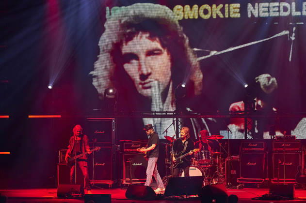 Chris Norman Band live at a concert on the Lifelines Tour at the Swiss Life Hall in Hanover, October 26, 2026 Foto:xU.xStammx xFuturexImagex norman_6034