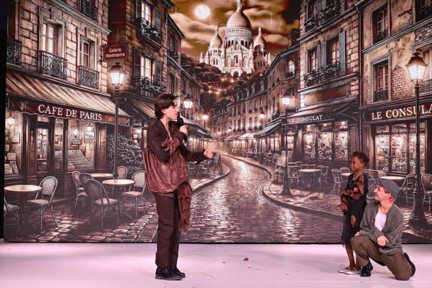 Salon du Chocolat - Paris A model wears a chocolate creation by pastry chef Christian Campos of Farine & Cacao, designed in collaboration with Carmen Popescu, founder and designer of Nemrac, during the Chocolate Musical Show at the 31st Salon du Chocolat et de la Pâtisserie – Chocolate Fair at Parc des Expositions Porte de Versailles on October 27, 2026, in Paris, France. Photo by Jana Call me J ABACAPRESS.COM Paris Ile de France France  Copyright: xJanaxCallxmexJ ABACAx