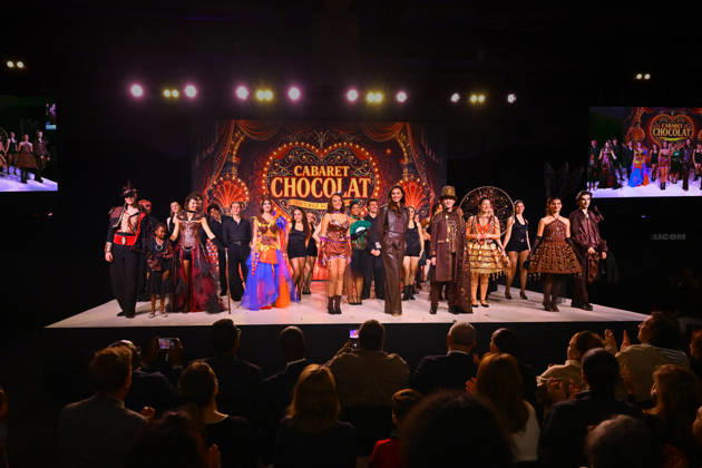Salon du Chocolat - Paris Diane Leyre, Miss France 2022, hosts the Chocolate Musical Show during the 31st Salon du Chocolat et de la Pâtisserie - Chocolate Fair, at Parc des Expositions de la Porte de Versailles on October 27, 2026 in Paris, France. Photo by Jana Call me J ABACAPRESS.COM Paris Ile de France France  Copyright: xJanaxCallxmexJ ABACAx