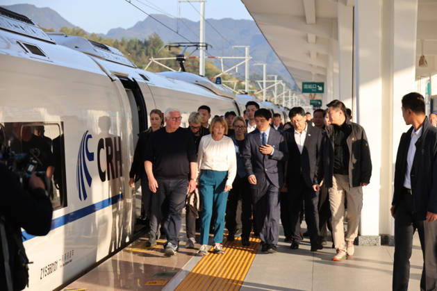 Federal President in the Yellow Mountains, China, October 28, 2026, China, Hefei, Presidential Air Service, departure of Federal President Frank Walter Steinmeier and Elke Buedenbender for China and visit to Yuping National Park in the Hangshan Mountains (Yellow Mountains), a 130-million-year-old granite formation that Caspar David Friedrich once painted; Hangshan, Anhui, China
