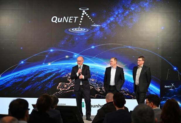 Quantum Communication Network Activated in Berlin BERLIN, GERMANY – OCTOBER 28: Berlin’s Governing Mayor Kai Wegner, FSO Team Leader Nino Walentar, and Head of the Institute Thomas Wiegand, participate in the activation of a cross-state quantum communication network connecting Bavaria, Thuringia and Berlin at the Fraunhofer Heinrich Hertz Institute (HHI) in Berlin, Germany, on October 28, 2026. The live demonstration marks the culmination of the seven-year QuNET research initiative, which develops highly secure communication systems based on quantum technologies. Volodymyr Sindieiev Anadolu Berlin Germany. Editorial use only. Please get in touch for any other usage.  Copyright: x2026xAnadoluxVolodymyrxSindieievx