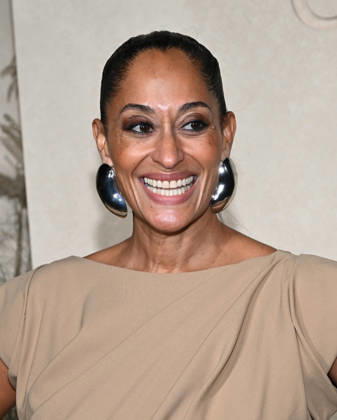 airbnb.org Gala Tracee Ellis Ross arriving to the airbnb.org Gala 2026 held at Milk Studios on October 28, 2026 in Hollywood, CA. Hollywood Milk Studios California USA Copyright: xLISAxOConnorx xAFF-USA.comx
