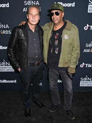 October 29, 2026, Los Angeles, California, USA: American contemporary artist, activist and founder of OBEY Clothing SHEPARD FAIREY, 56, and American guitarist, singer, songwriter, and political activist TOM MORELLO, 62, attend 2026 (Songwriters of North America) SONA Awards. Los Angeles USA  - ZUMAb173 20261029_aap_b173_045 Copyright: xBillyxBennightx